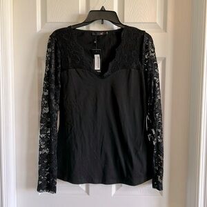 DJT Women’s Long Sleeve Lace Top